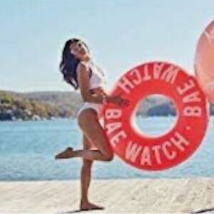 Sunny Life Huge Inflatable Pool Ring Summer Float Tube 14”x 43.5” NWT